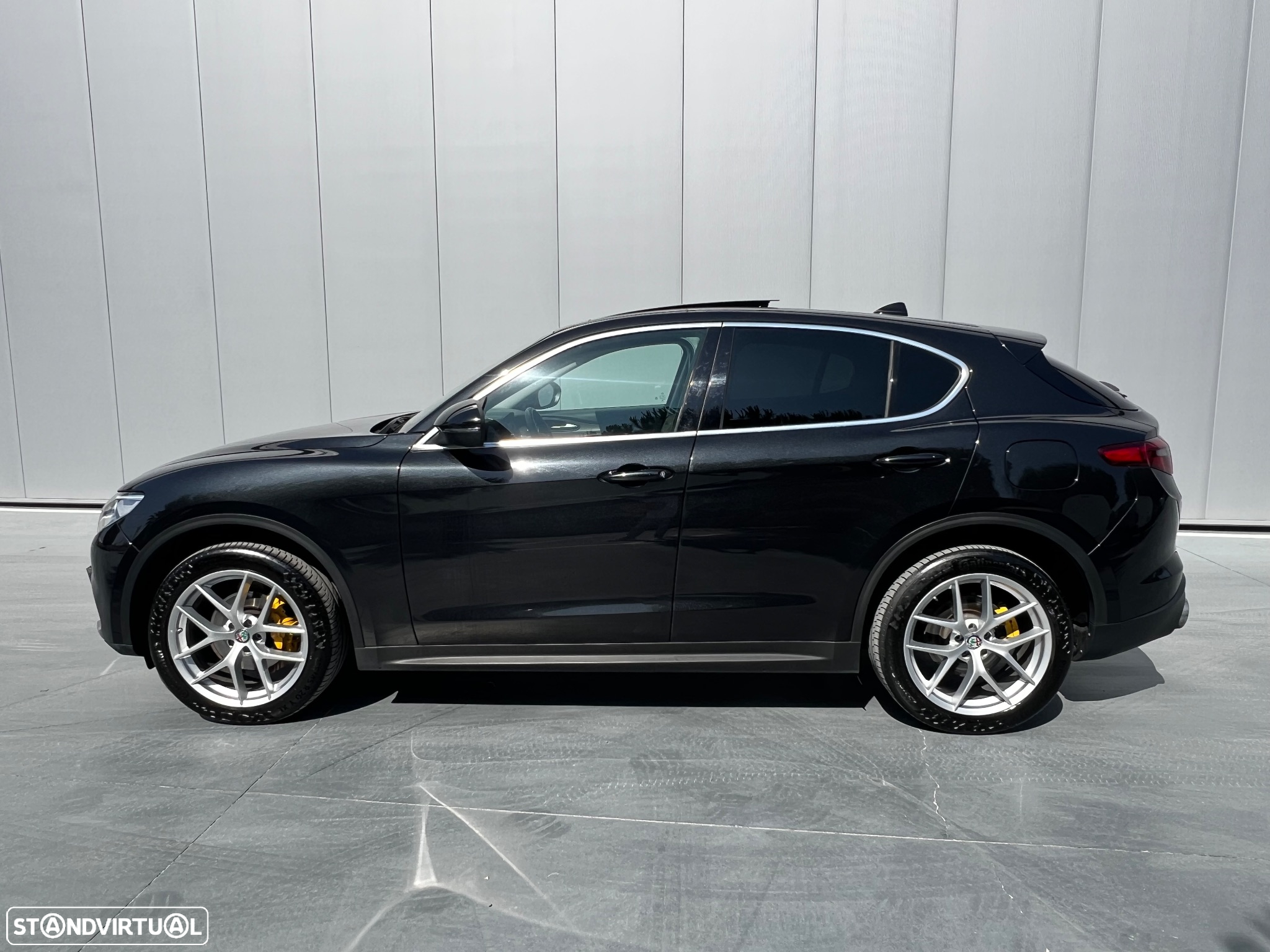 Alfa Romeo Stelvio 2.0 T First Edition AT8 Q4 - 2