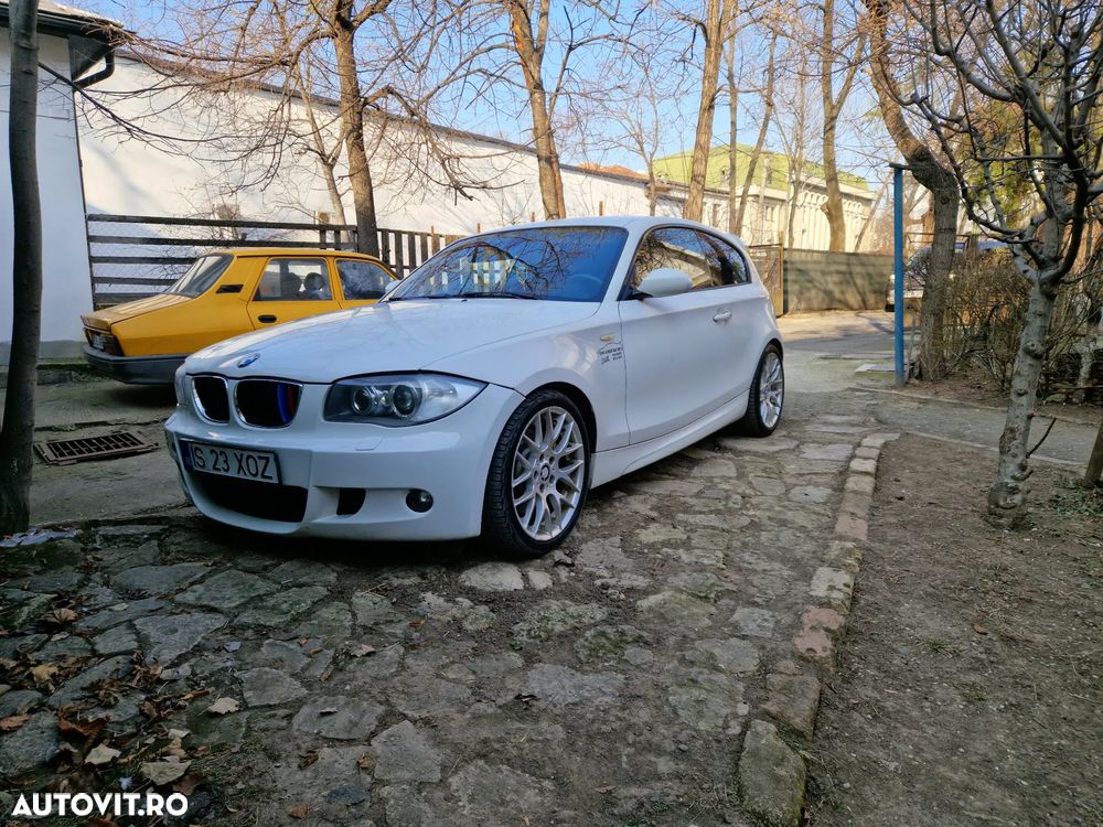 BMW Seria 1 123d Coupe - 7