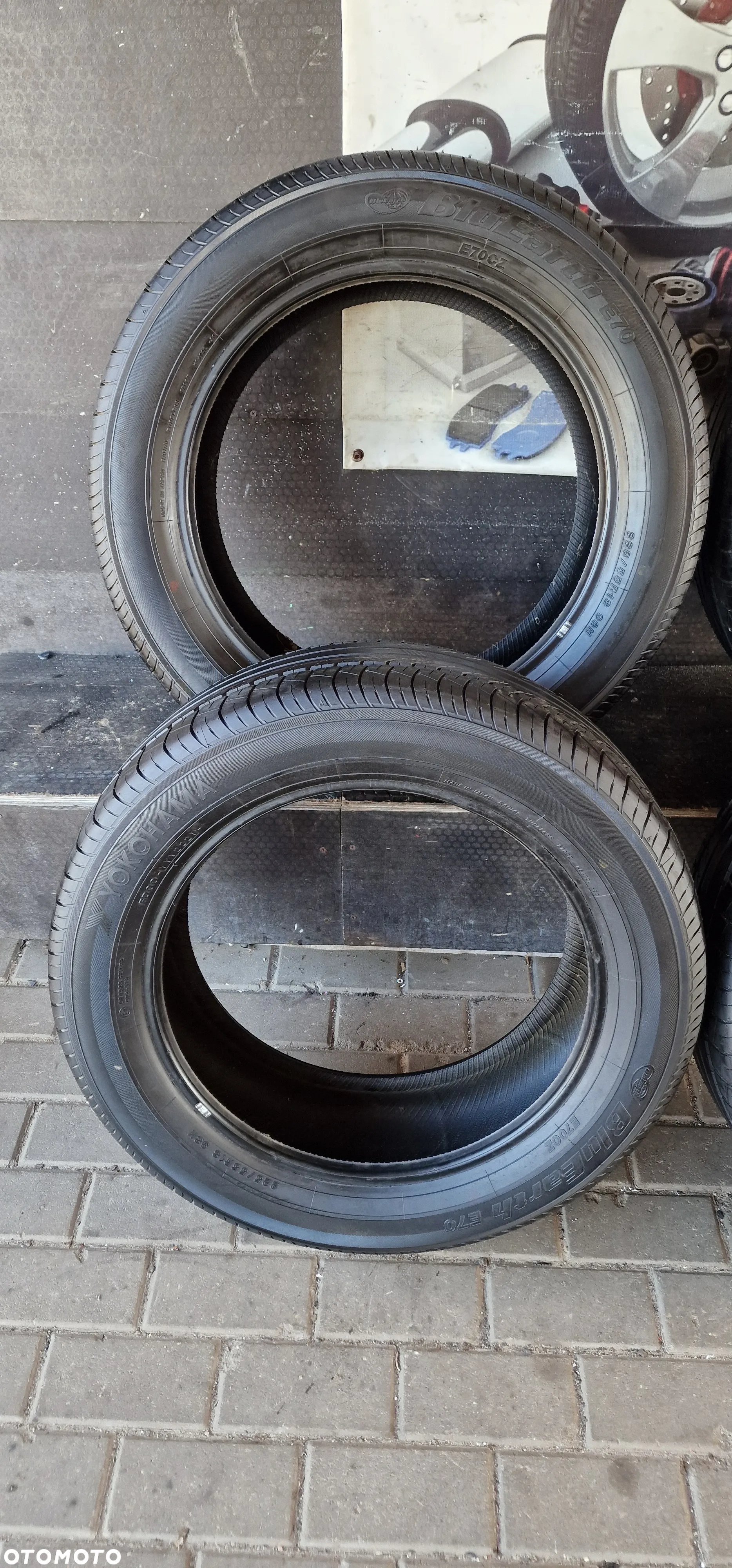 Opony Letnie Yokohama BluEarth E70 225/55R18 98 H 2022R Nowe - 3