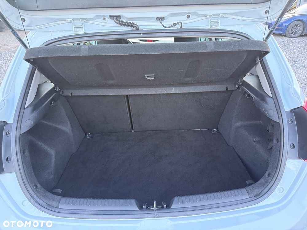 Kia Ceed 1.6 GDI L - 10