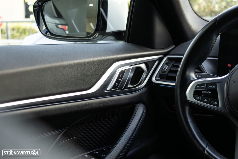 BMW i4 eDrive40 Pack Desportivo M - 27