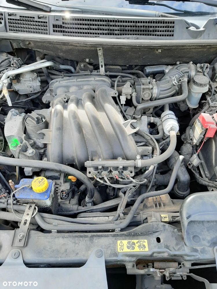 Nissan Qashqai 1.6 visia - 16
