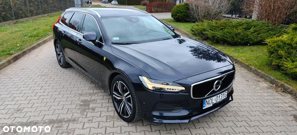 Volvo V90 D4 Geartronic Momentum - 22