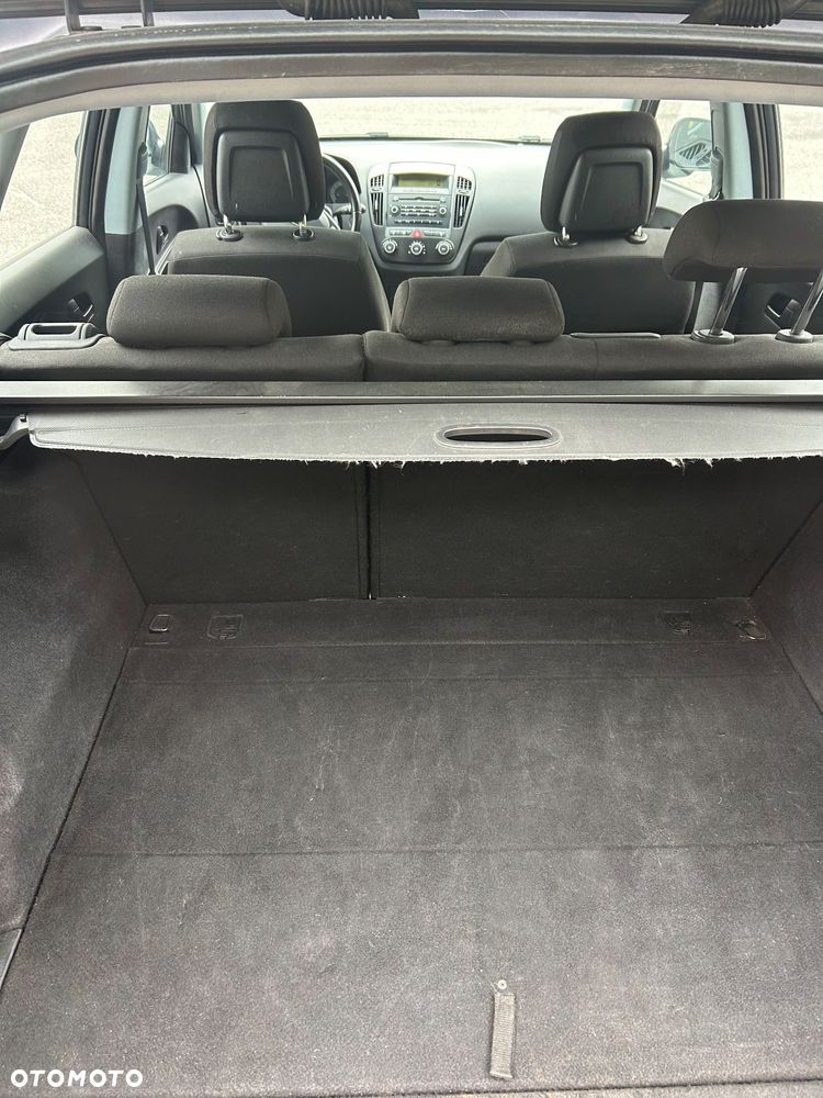 Kia Ceed 1.6 Crdi Comfort + - 4