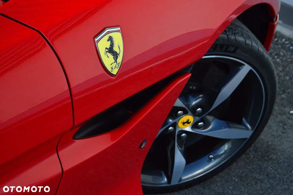 Ferrari Portofino M - 15
