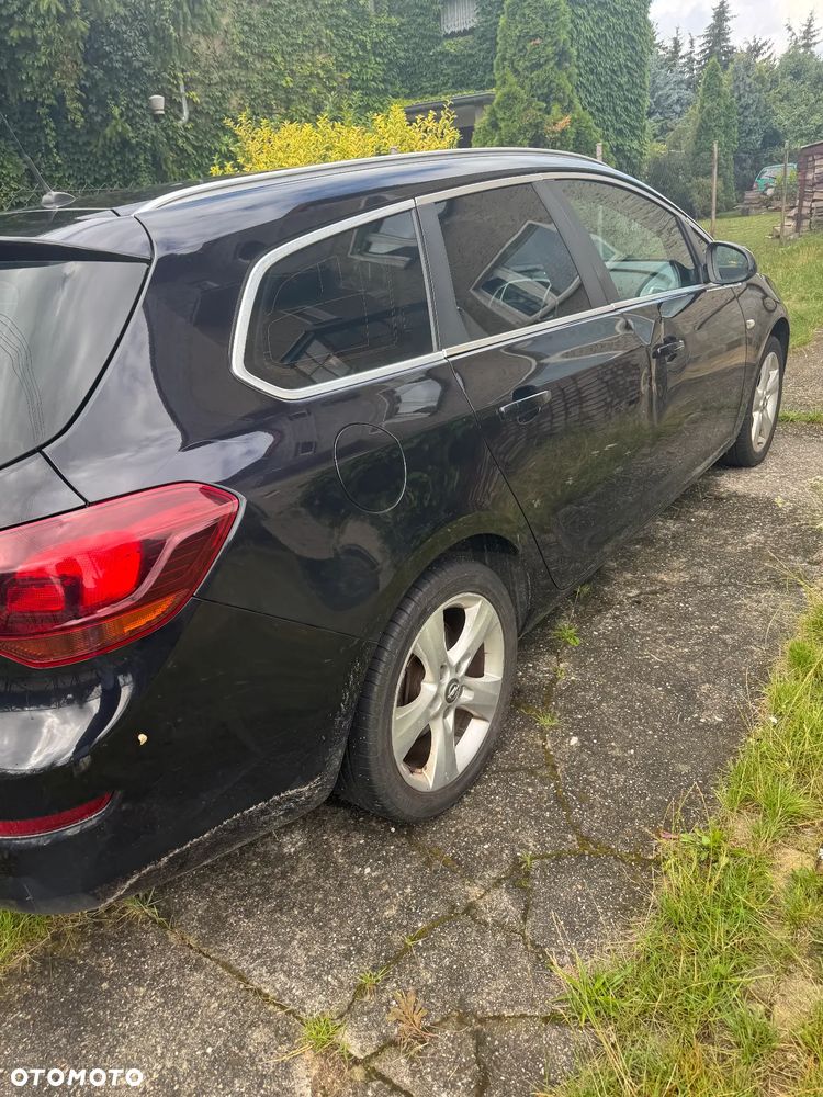 Opel Astra IV 2.0 CDTI Sport - 8