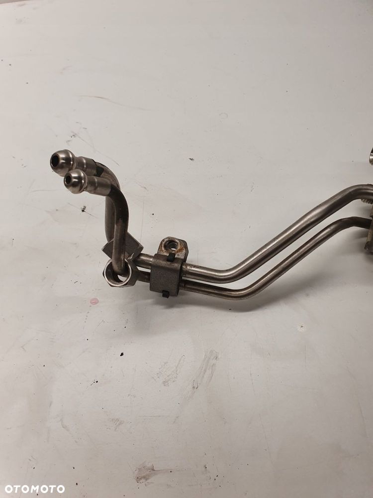 ROZDZIELACZ PALIWA AUDI A6 C6 4.2 BVJ 079127428A - 2