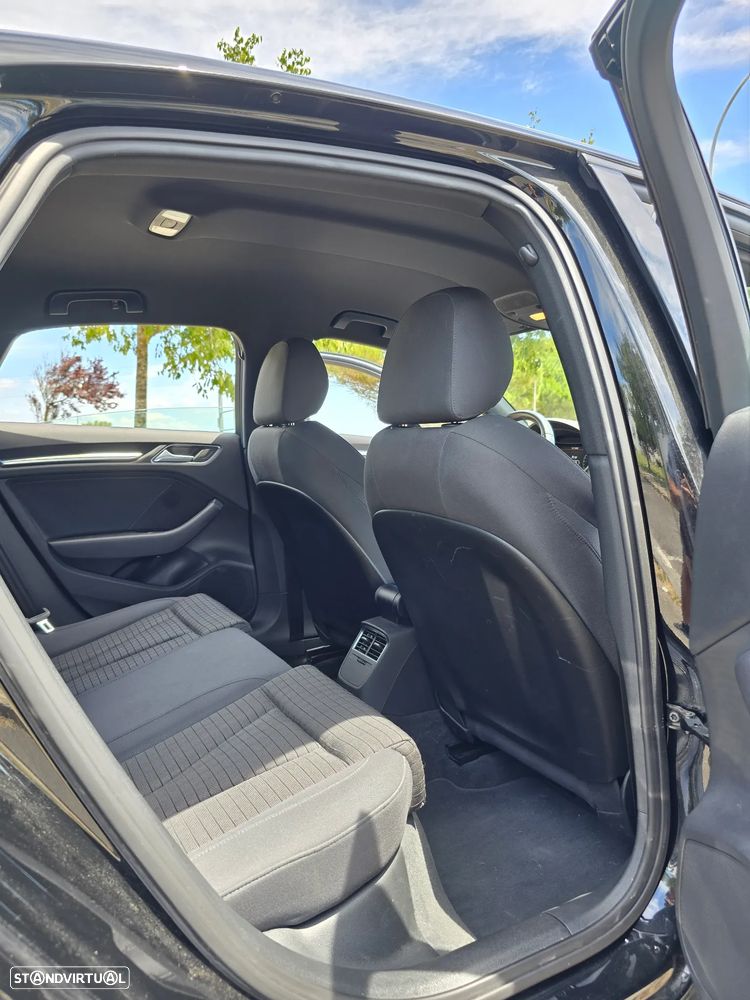 Audi A3 Limousine 35 TFSI cylinder on demand - 29