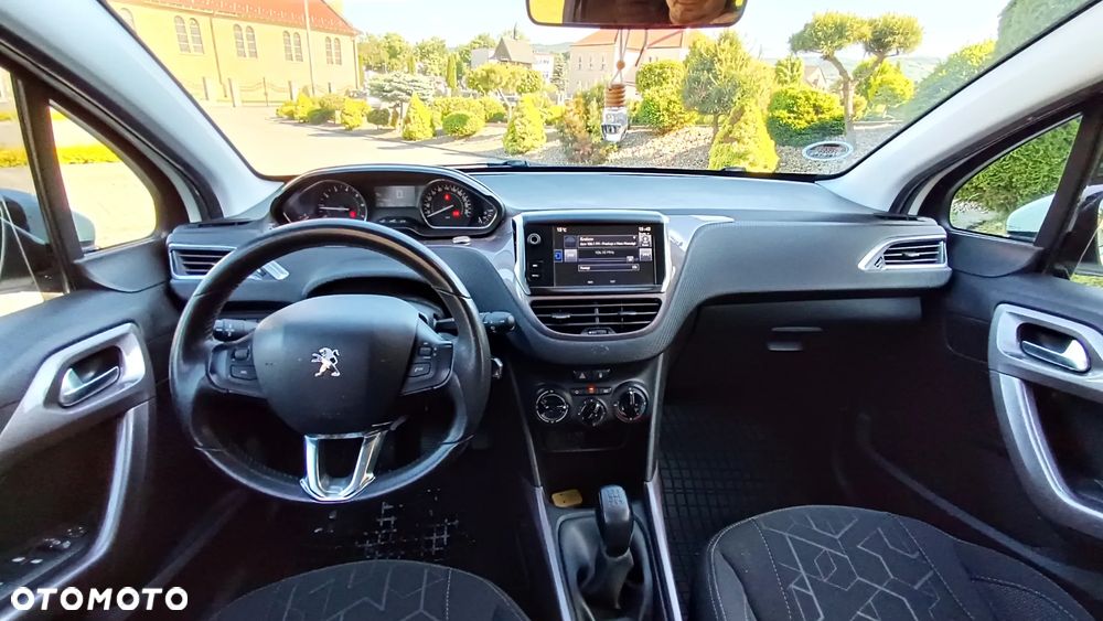 Peugeot 2008 - 19