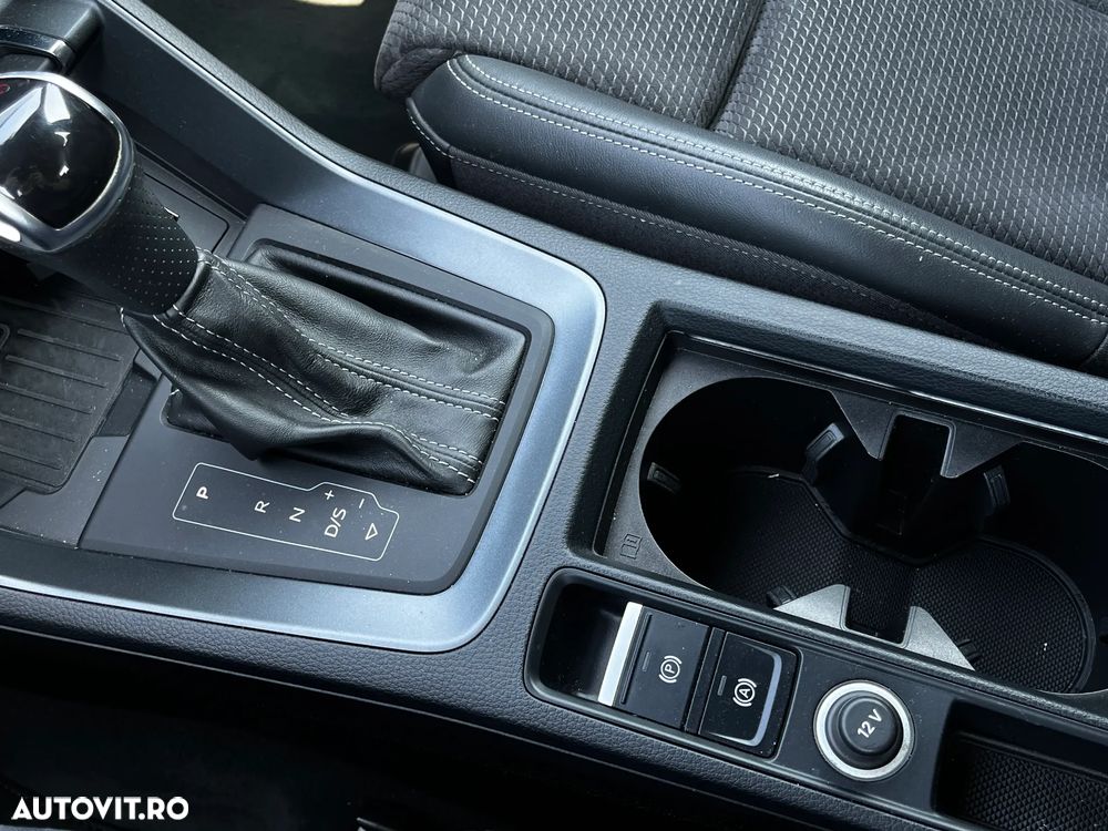 Audi Q3 40 TFSI quattro S tronic S line - 23