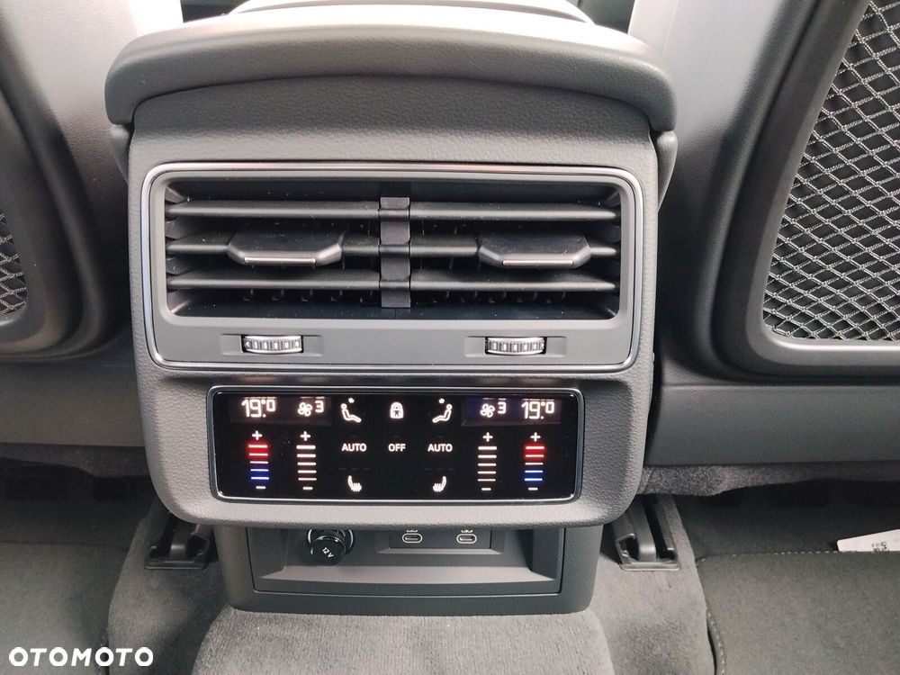 Audi Q7 - 17