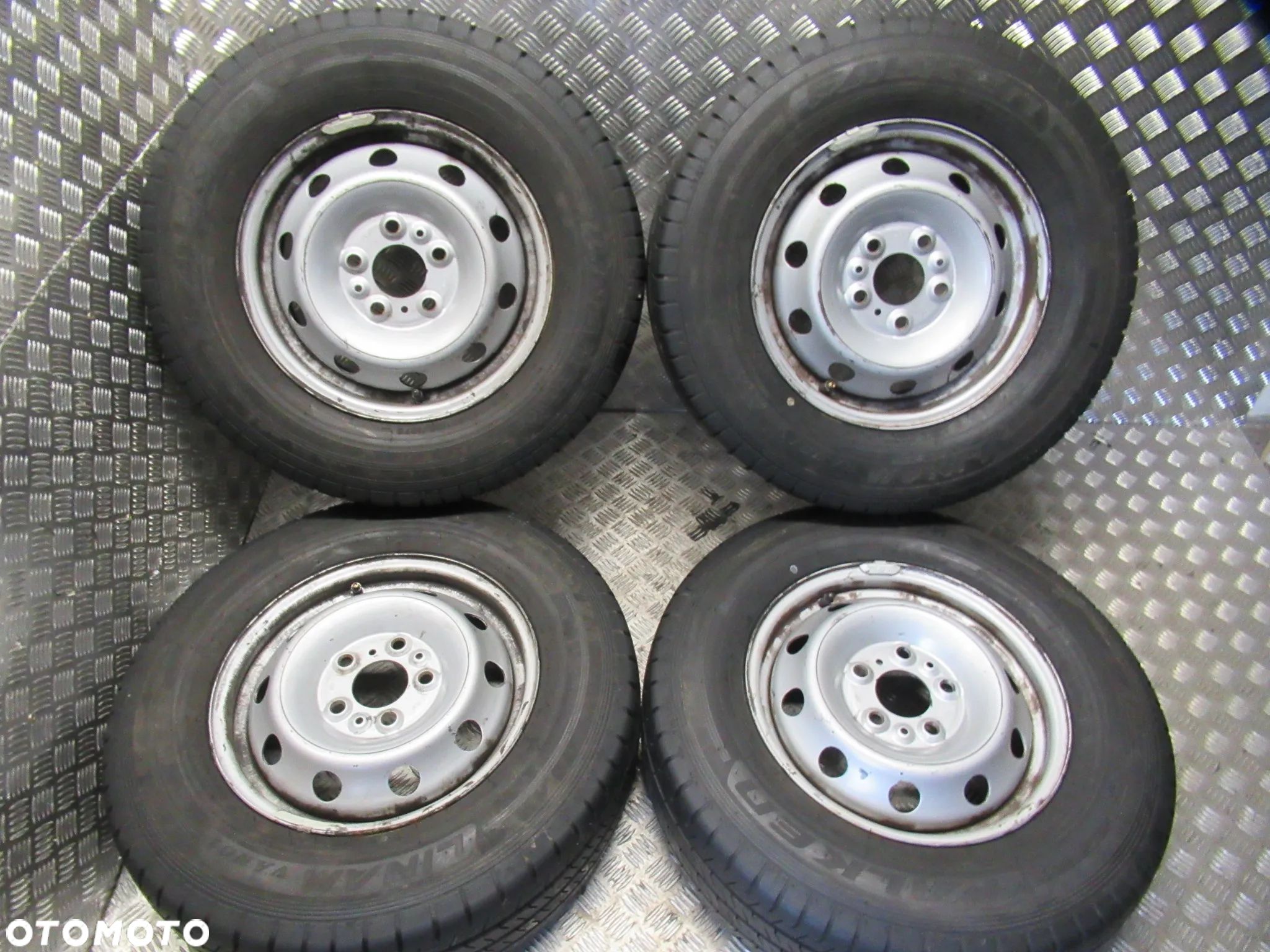 Koła Fiat Ducato Peugeot Boxer Citroen Jumper 6Jx15 et68 5x118 8,5mm - 1