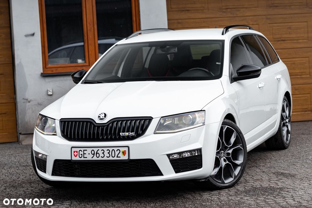 Skoda Octavia 2.0 TDI 4x4 DSG RS - 1