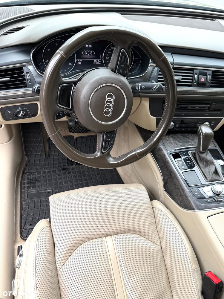 Audi A6 Avant 2.0 TDI Quattro S tronic - 12