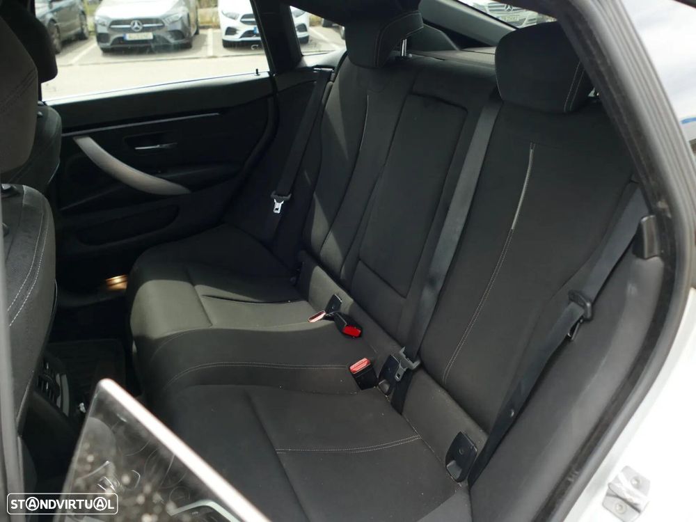BMW 420 Gran Coupé d Line Sport Auto - 35
