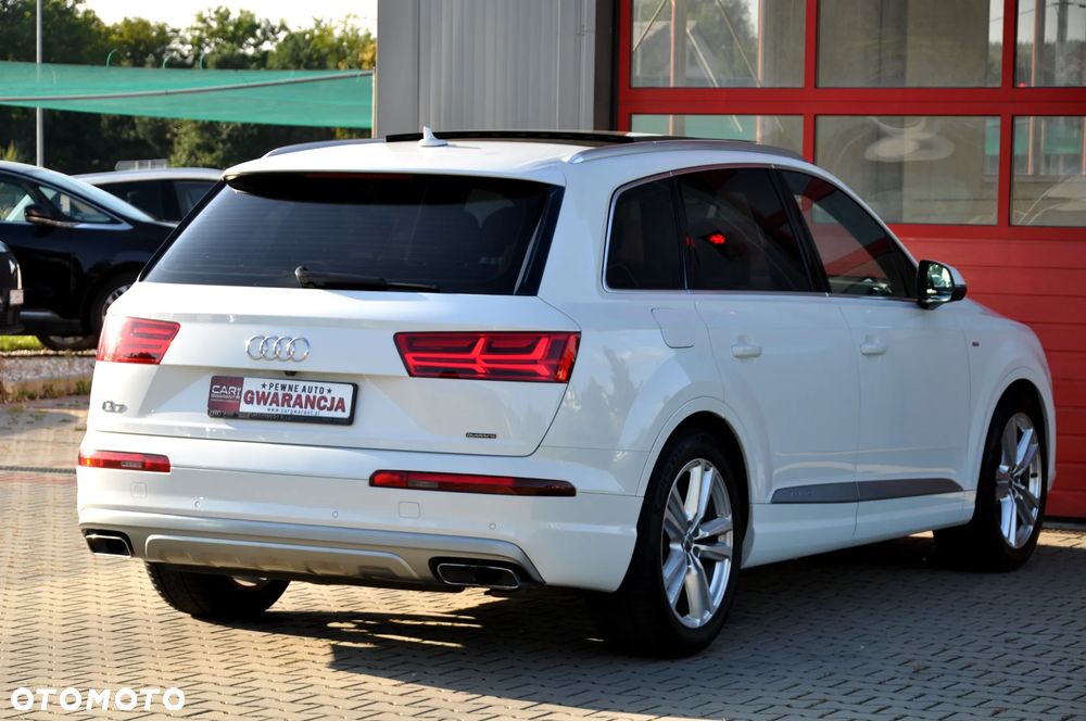 Audi Q7 - 14