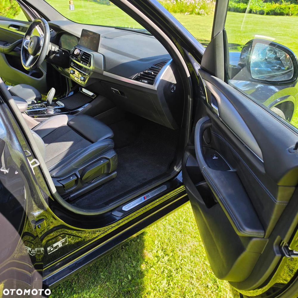 BMW X3 xDrive20i - 16