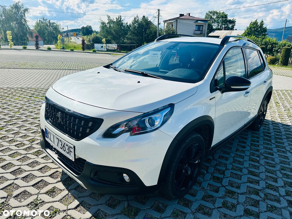 Peugeot 2008 1.2 Pure Tech GPF Allure S&S EAT6 - 19