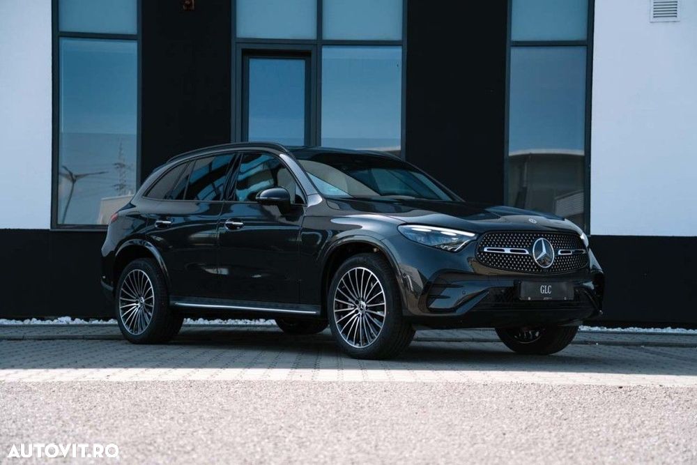 Mercedes-Benz GLC 300 e 4MATIC - 3