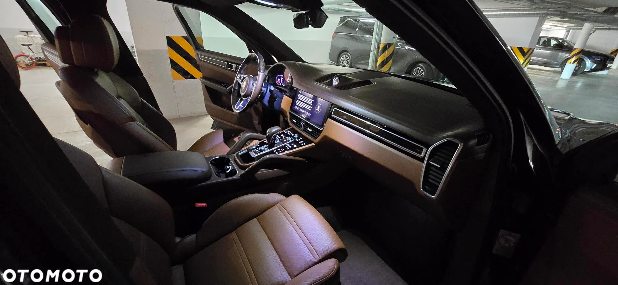 Porsche Cayenne Standard - 10