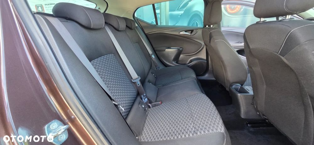 Opel Astra 1.4 Turbo Start/Stop Innovation - 29