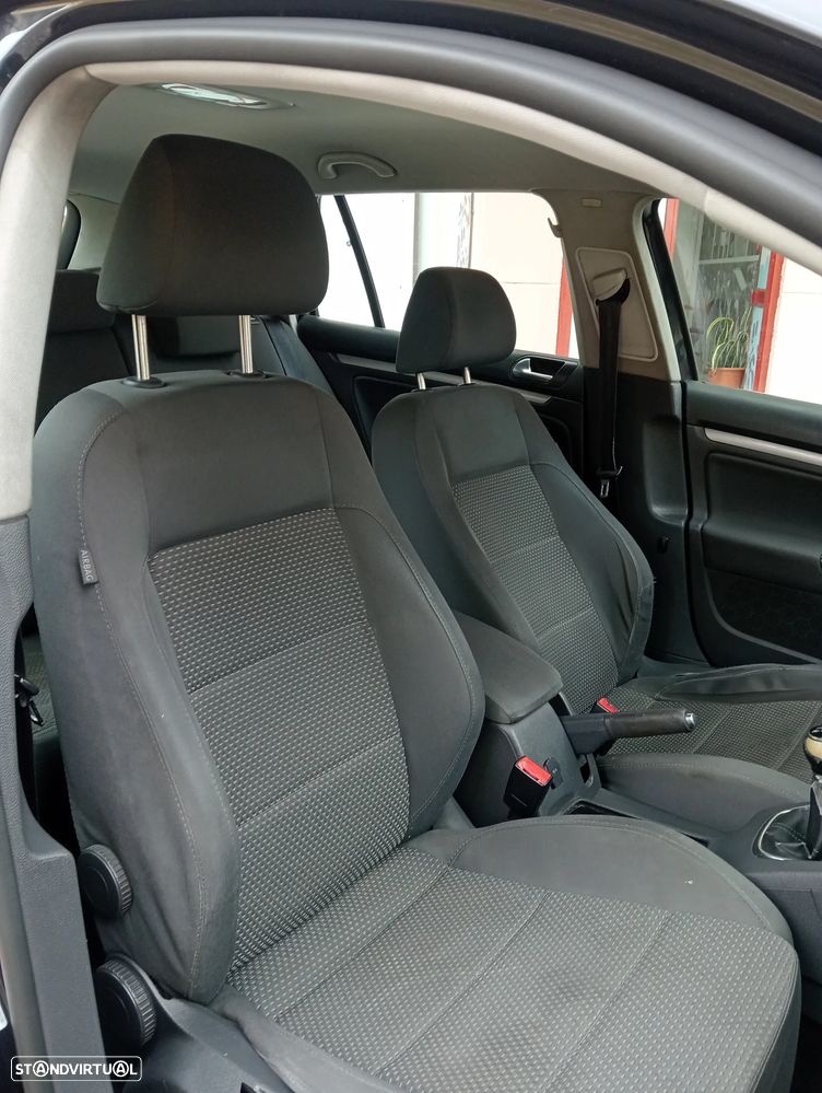 VW Golf Variant 2.0 TDi Highline - 7