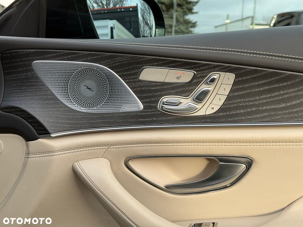 Mercedes-Benz AMG GT 43 4-Matic+ - 28