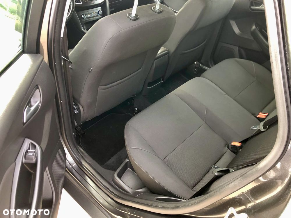 Ford Focus 1.5 TDCi DPF Start-Stopp-System Titanium - 6