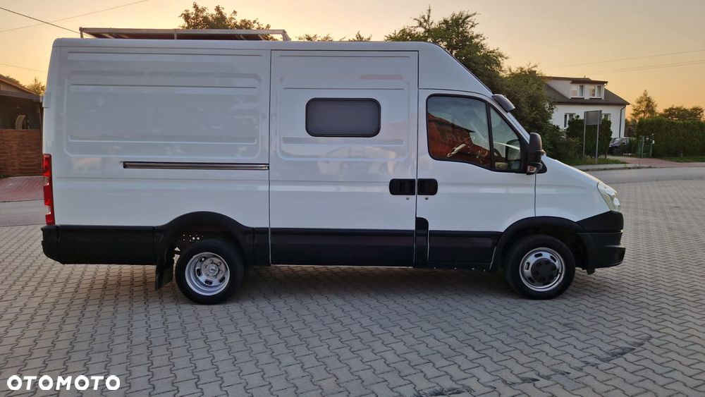 Iveco DAILY 35C13 Klima Elektryka Tempomat Na Bliźniaku Furgon 3os. Hak Serwis - 20