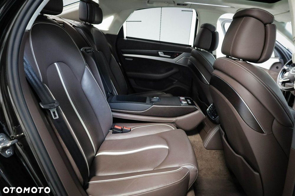 Audi A8 - 33