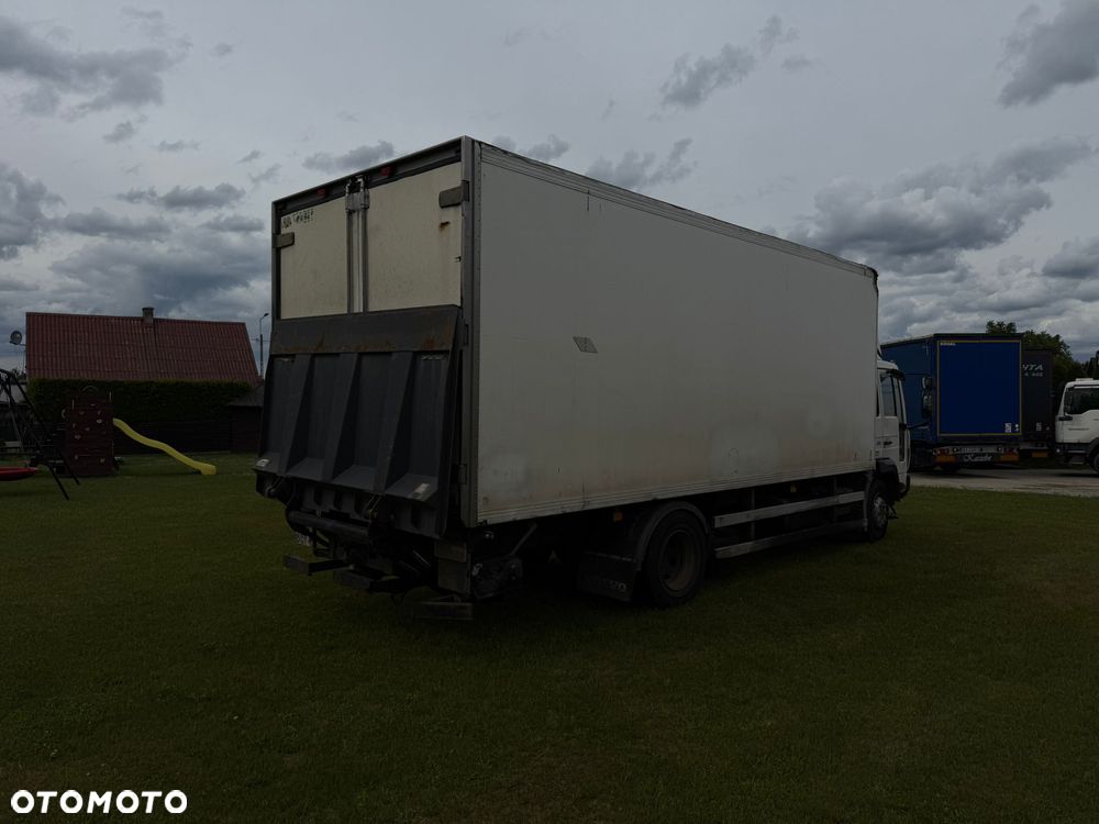 Volvo FL6 - 5