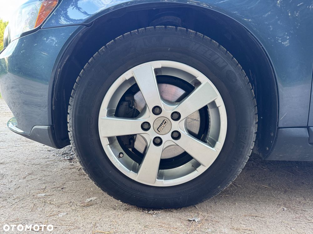 Volvo S40 1.6 - 28