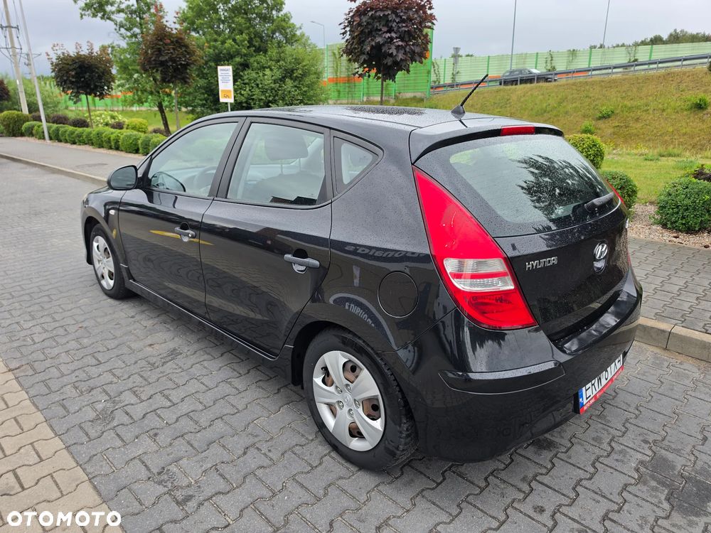 Hyundai i30 1.4 Classic EU5 - 30