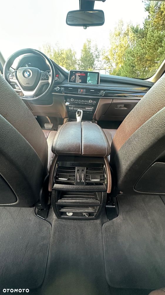 BMW X5 xDrive35i Edition Exclusive - 20