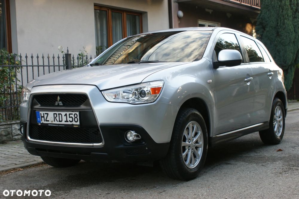 Mitsubishi Asx 2011 photo 2