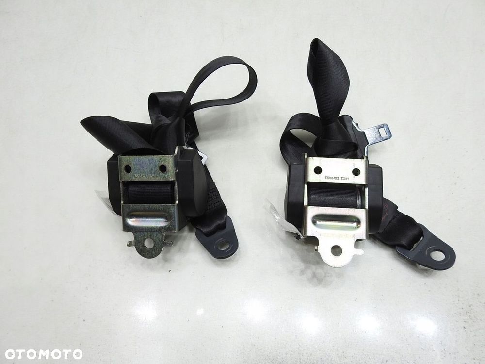 PAS PASY TYŁ PEUGEOT 307 LIFT - 4