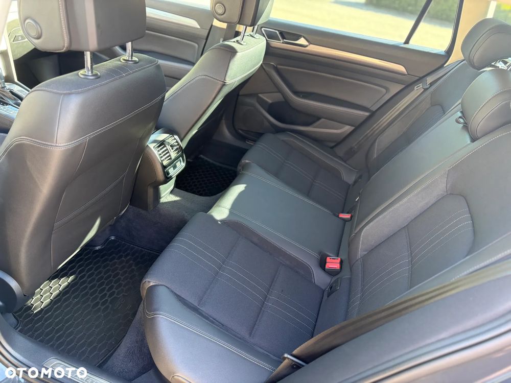 Volkswagen Passat Alltrack 2.0 TDI SCR 4Mot DSG - 3