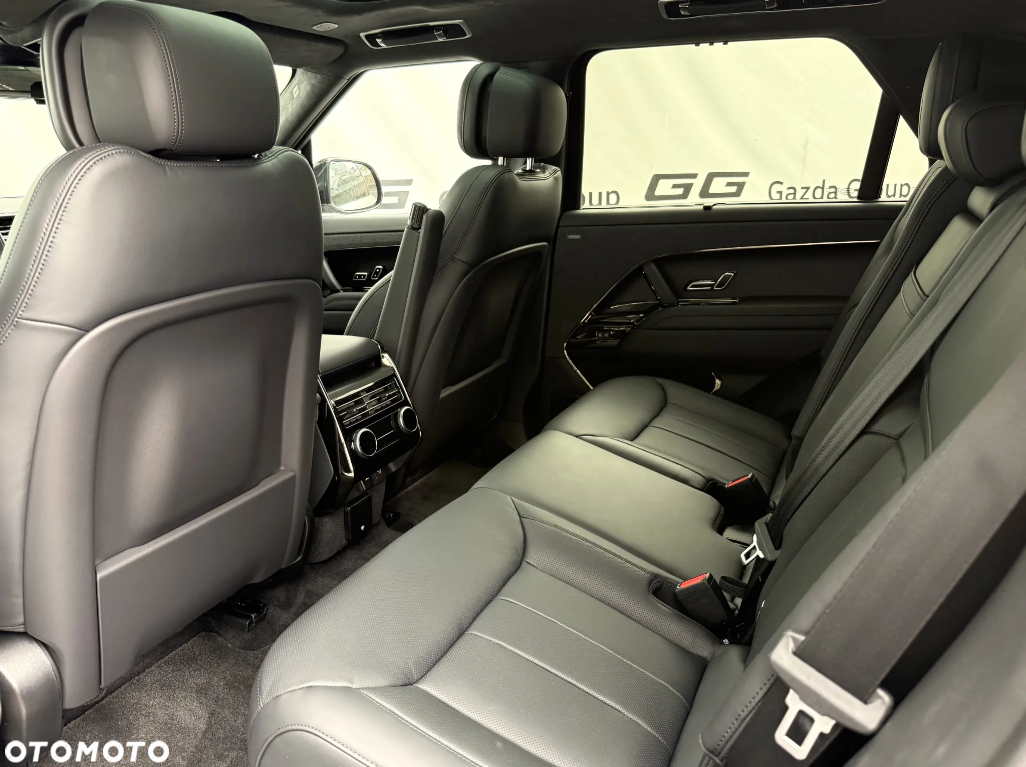 Land Rover Range Rover Sport D350 Autobiography - 7