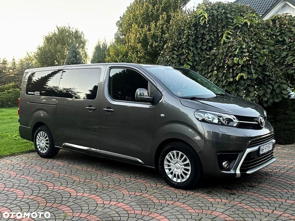 Toyota ProAce Kombi 2.0 D-4D Long 2,8t - 3