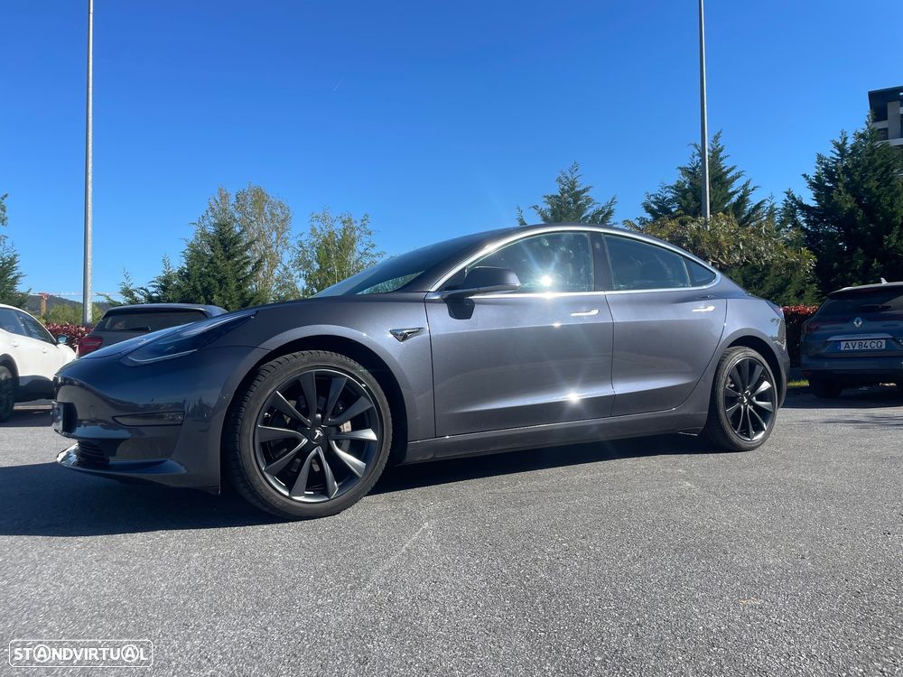 Tesla Model 3 Long-Range Dual Motor AWD - 3