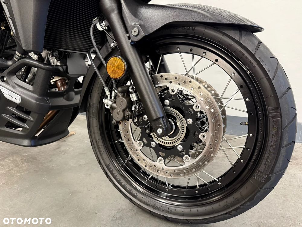 Suzuki V-STROM - 7