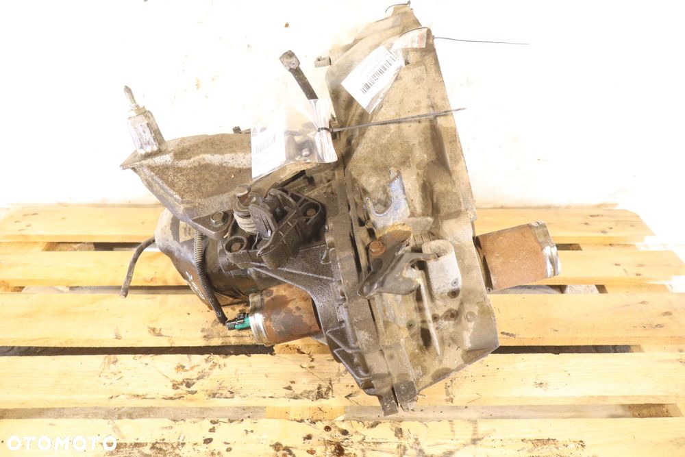 SKRZYNIA BIEGÓW 5 BIEGOWA NISSAN MICRA IV K13 LIFT 1.2 JH3303 - 5