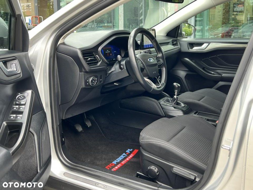 Ford Focus - 9