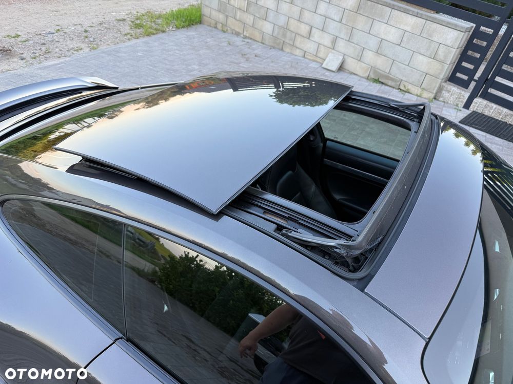 Porsche 911 Carrera S PDK 50 Jahre - 9