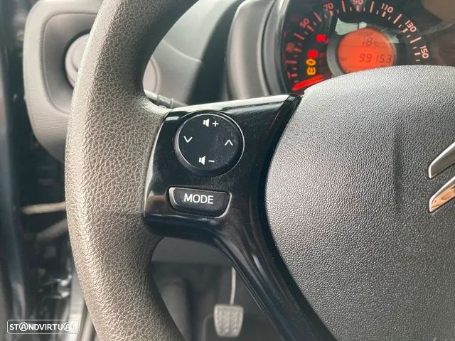 Citroën C1 1.0 VTi Feel S&S - 12