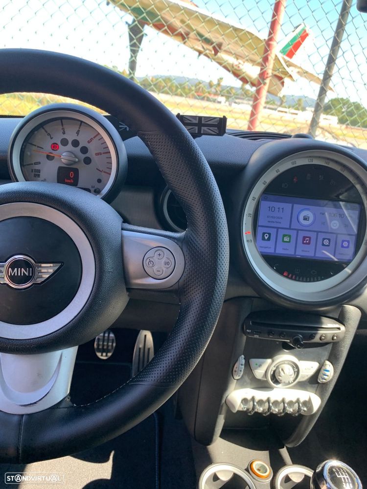 MINI Clubman Cooper D - 25