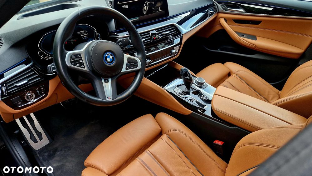 BMW Seria 5 545e xDrive M Sport sport - 37