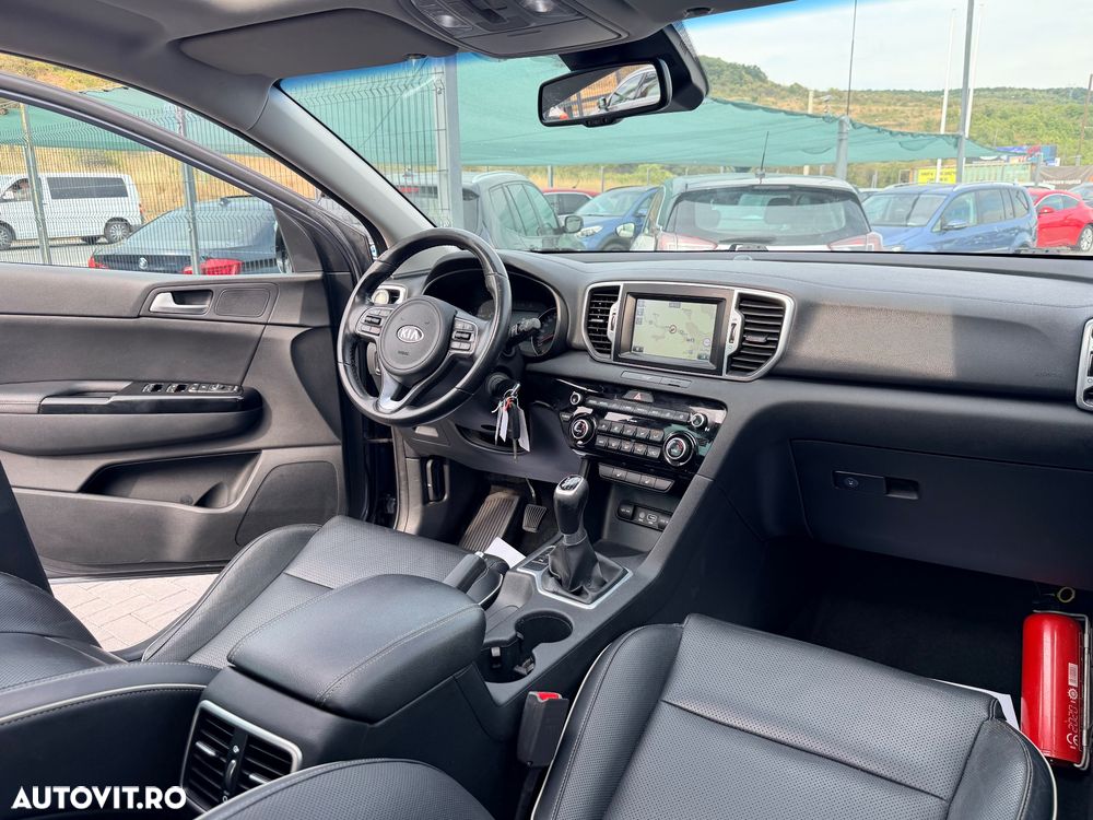 Kia Sportage 1.7 CRDI 2WD Dream-Team Edition - 6