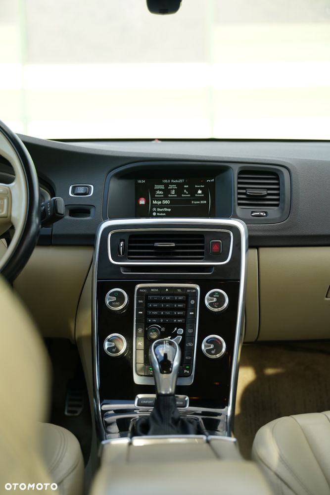 Volvo S60 T5 Drive-E Summum - 15