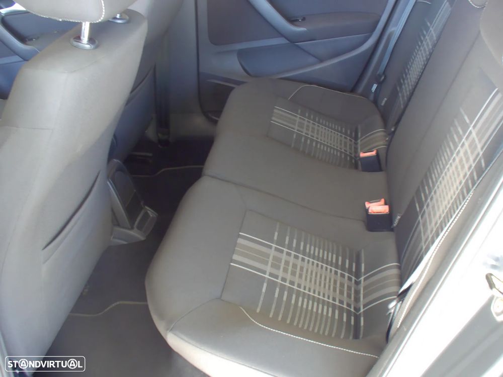 VW Polo - 12